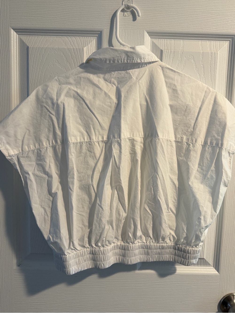 Banana Republic White Short-Sleeve Elastic-Hem Button-Down Shirt